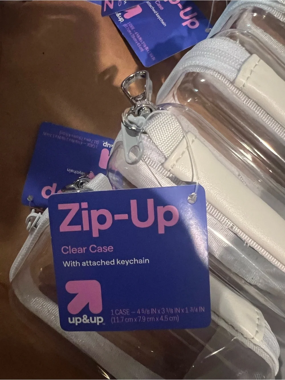 Target Zip-Up Clear Case with White Trim and Keychain (8)